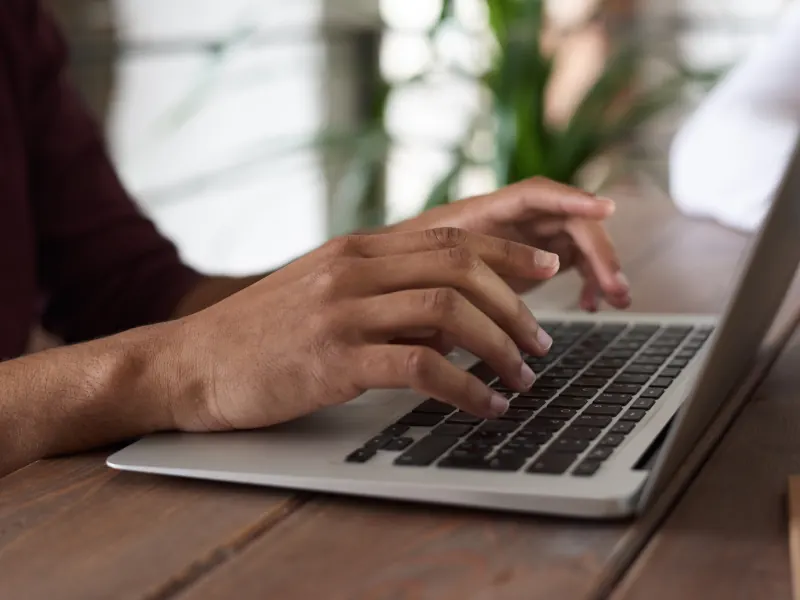 Choosing a plan to list a house on MLS®